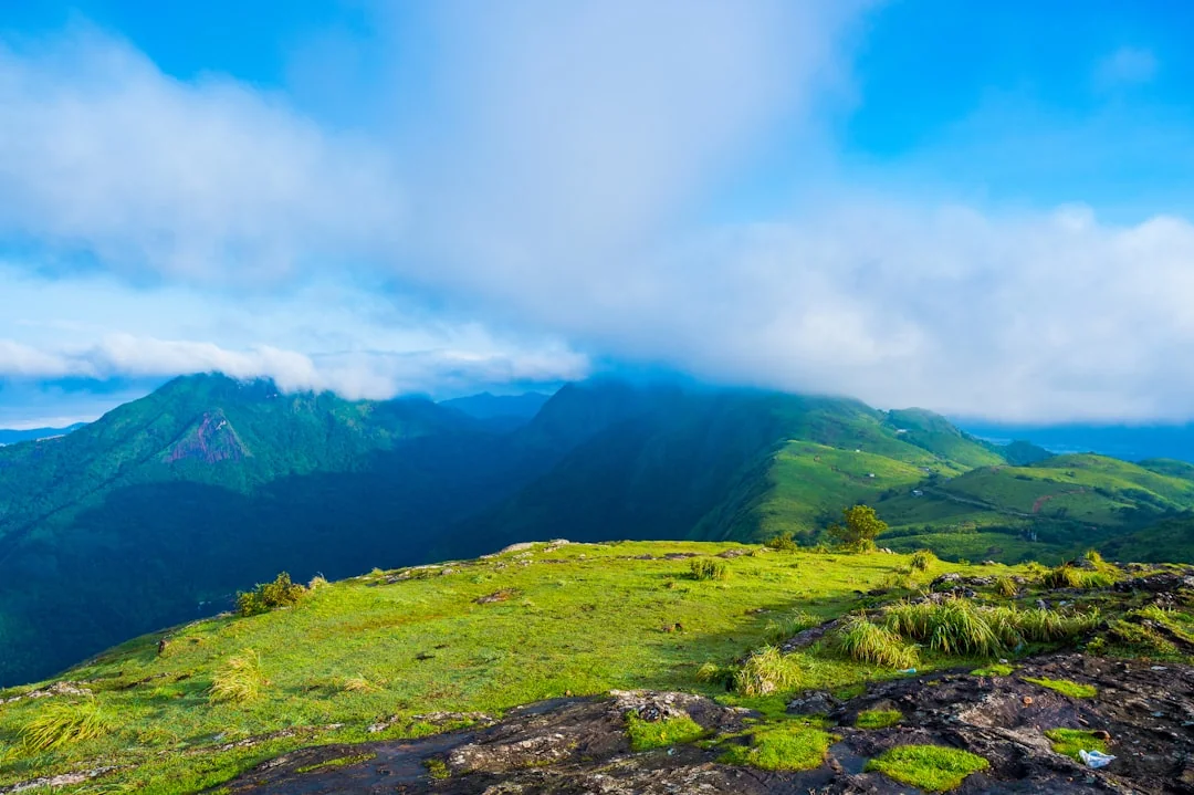 Panoramic views over Idukki Reservoir